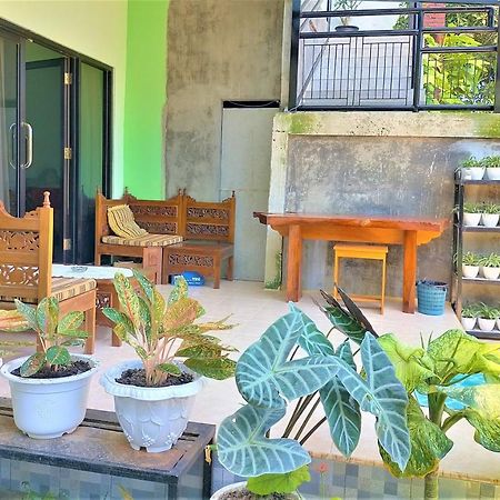 Cheap Inn Banyuwangi Banyuwangi  Exterior foto